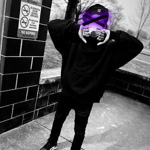 Meet your Posher, J3thurl